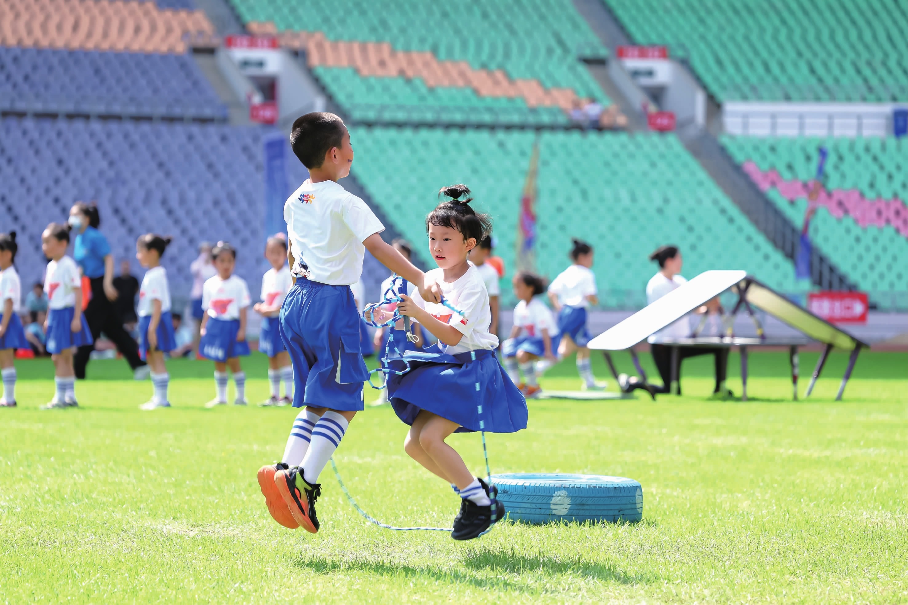 世体：阿隆索不用平图斯导致自己下课，皇马不满球队体能状态